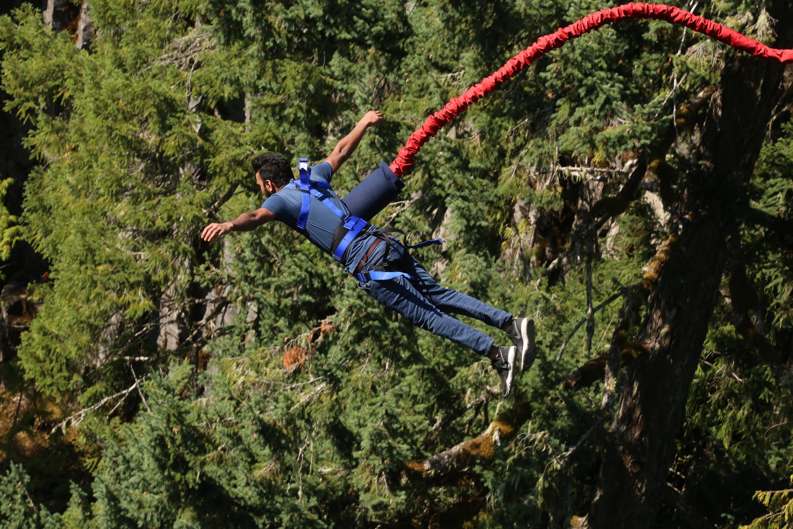adrenalínový tážitok a bungee jumping v prírode