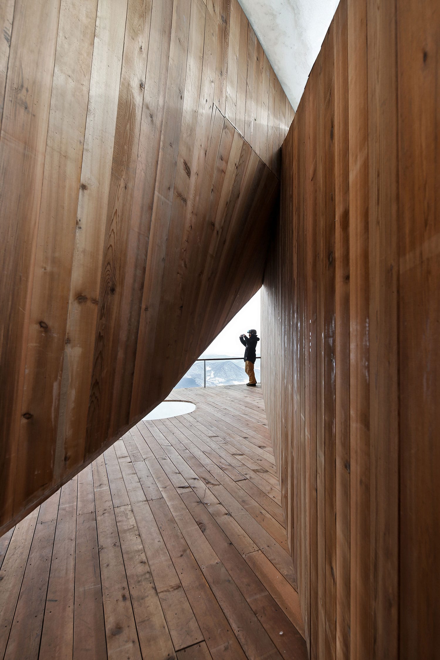 Architektonický skvost pri čínskom jazere Songhua
