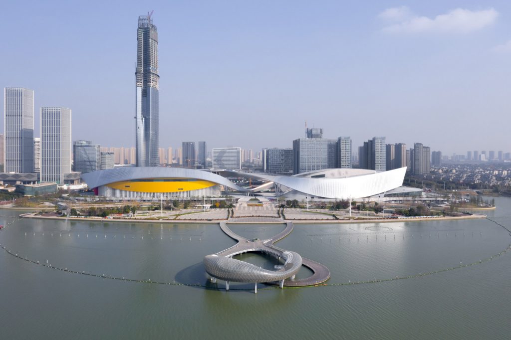 kultúrne centrum Suzhou od francúzskeho architekta Christiana de PortzamparcsaBay