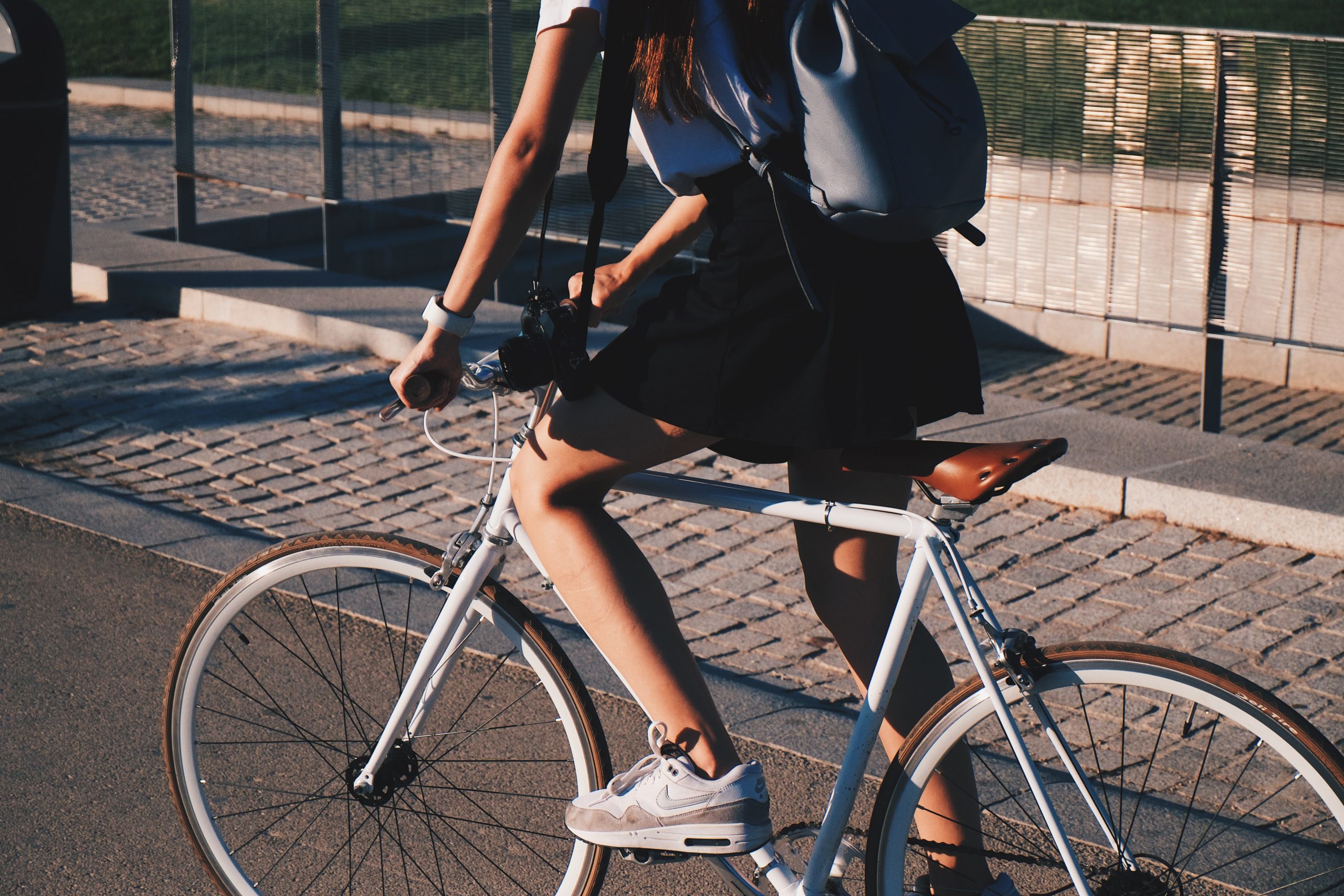 Žena na bicykli