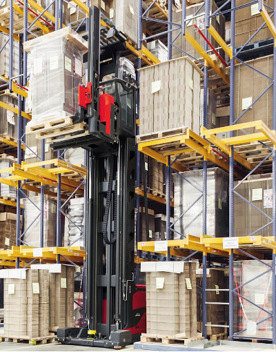 vysokozdvižný vozík logistika